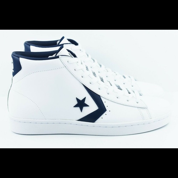 vintage leather converse